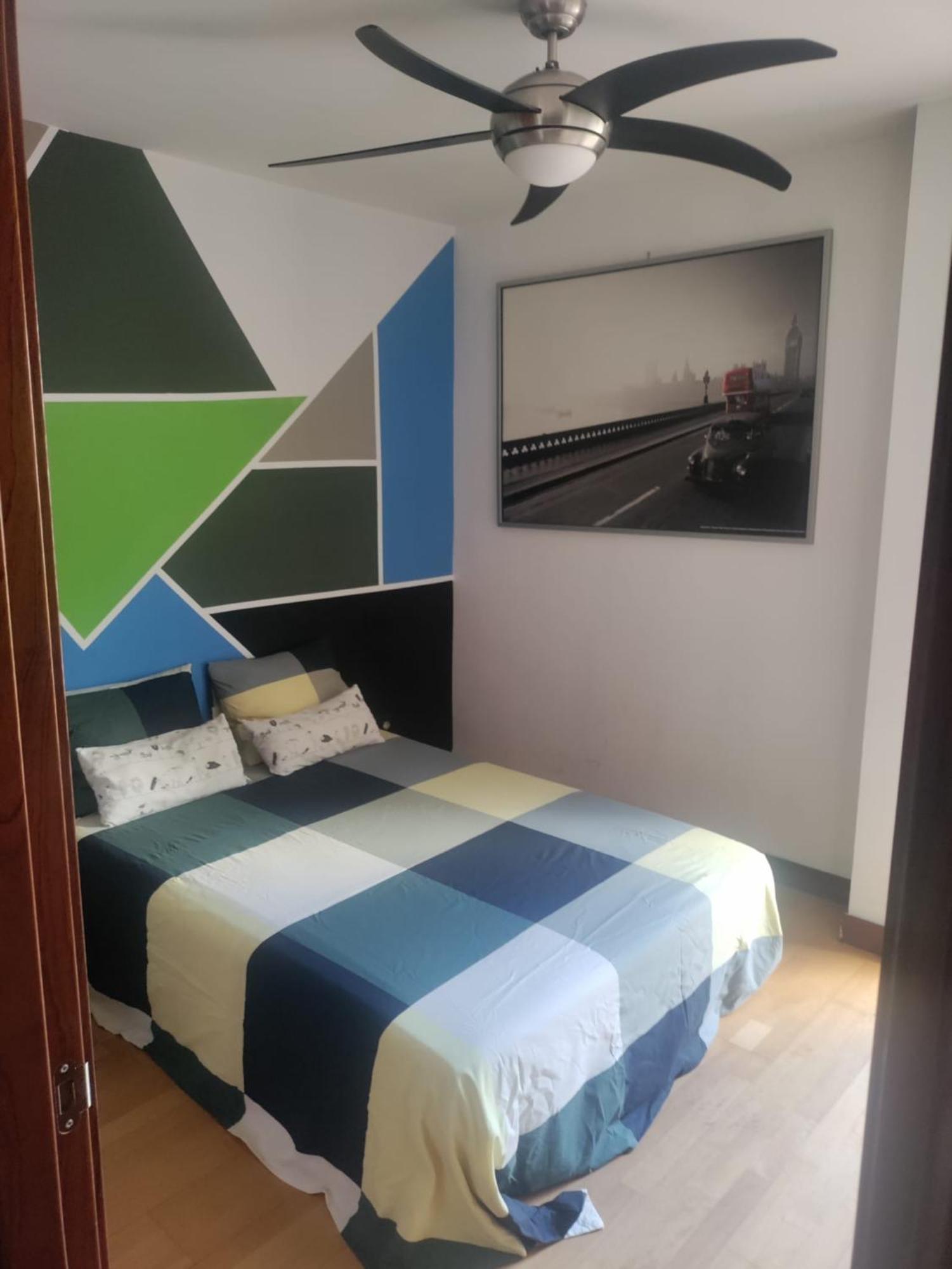Apartamento Turistico Dct. Creus Гуадалахара Екстериор снимка